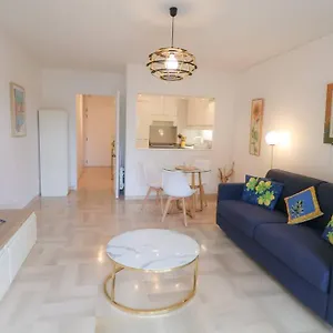 apt-saint-jean-cap-ferrat-grand-studio-avec-terrasse.fr-provencehotel.com/